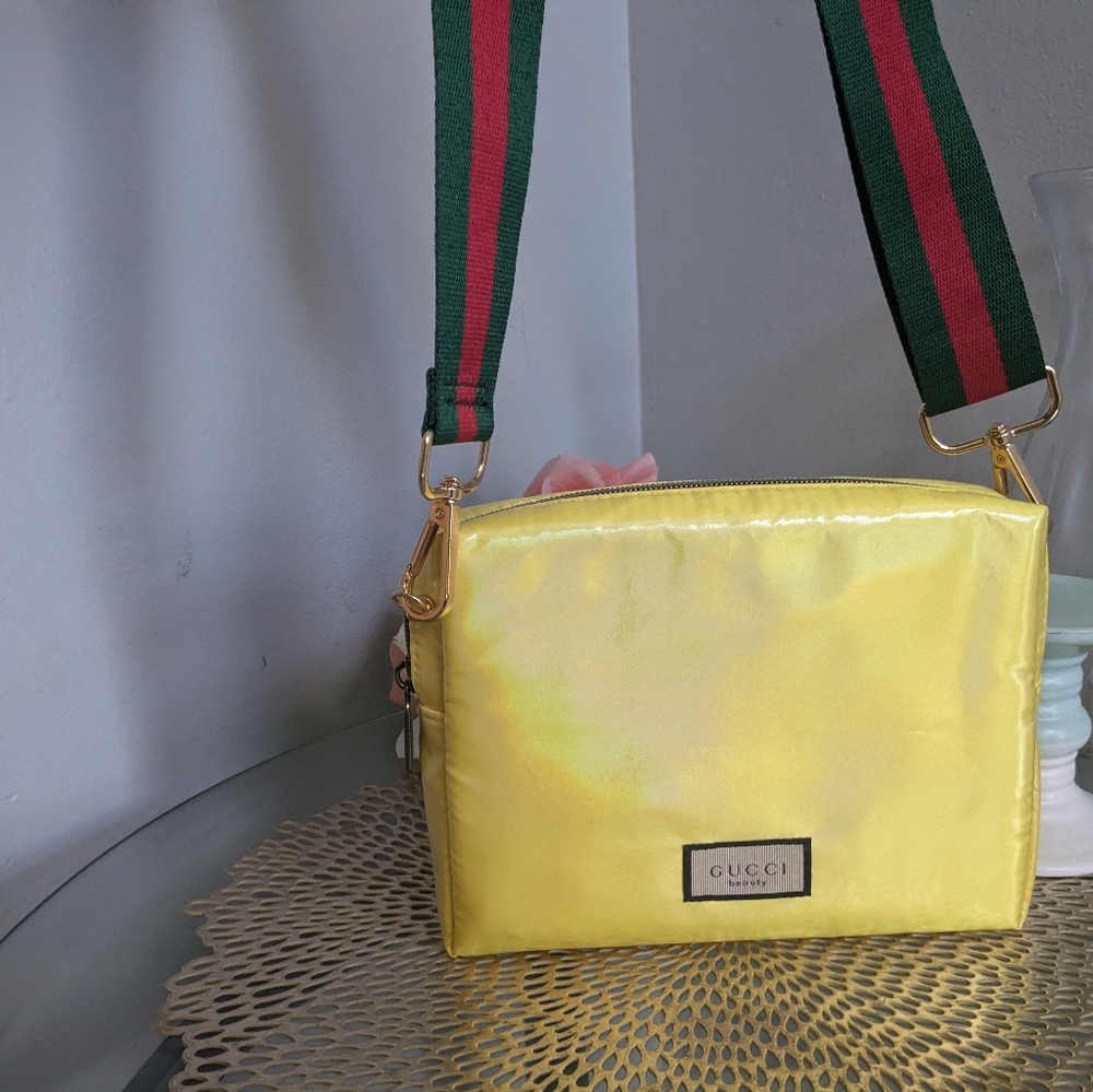 Gucci - Picture 2 of 8